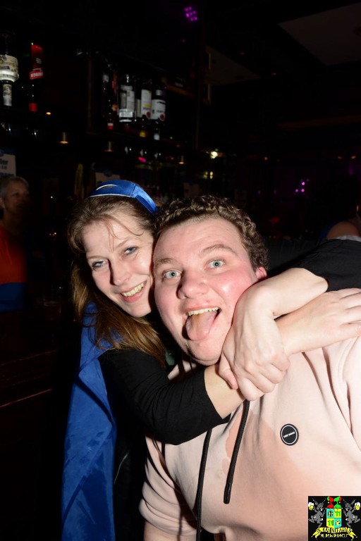 ../Images/Carnavals maandagavond in VdG 334.jpg